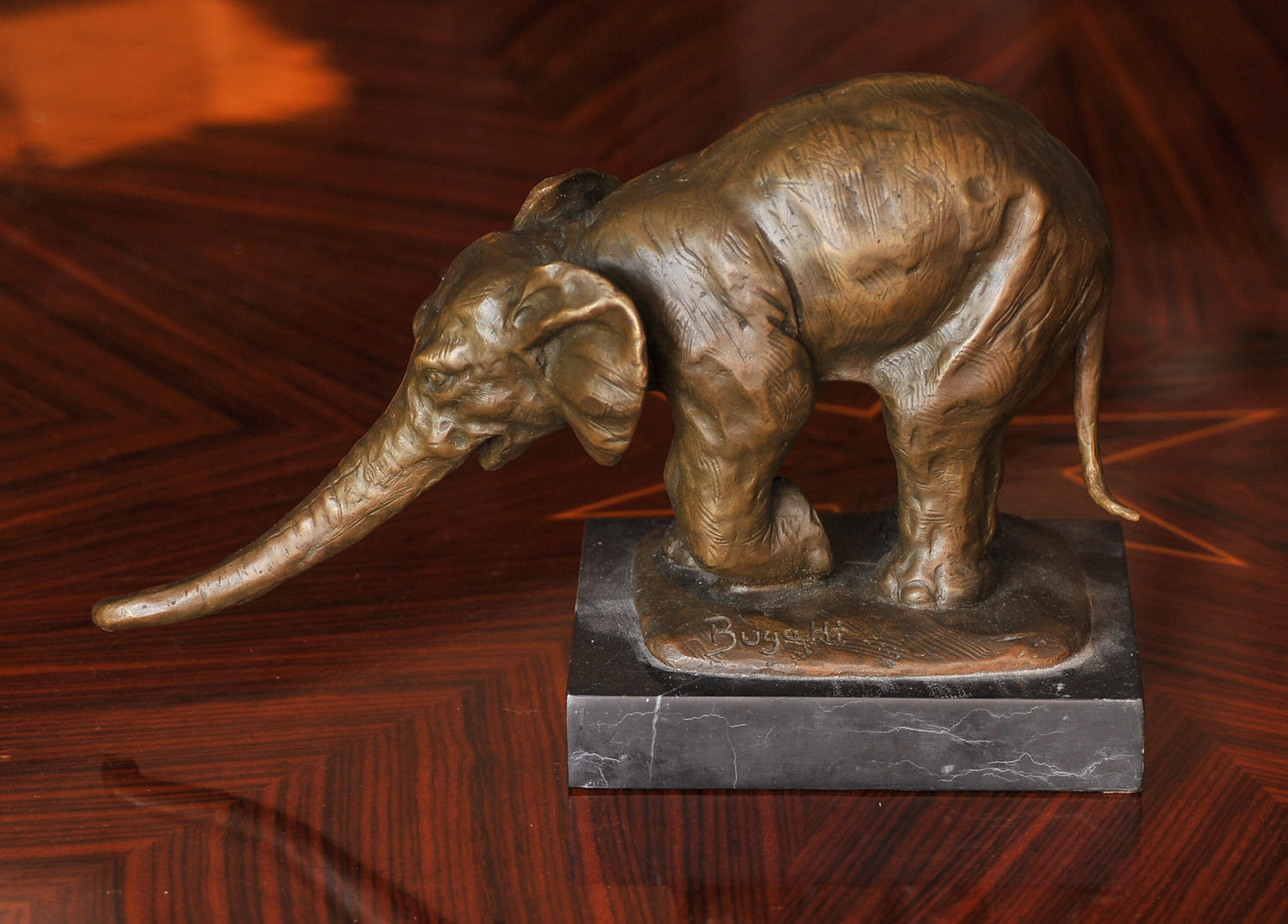 Bronze elephant sculpture, signed Bugatti