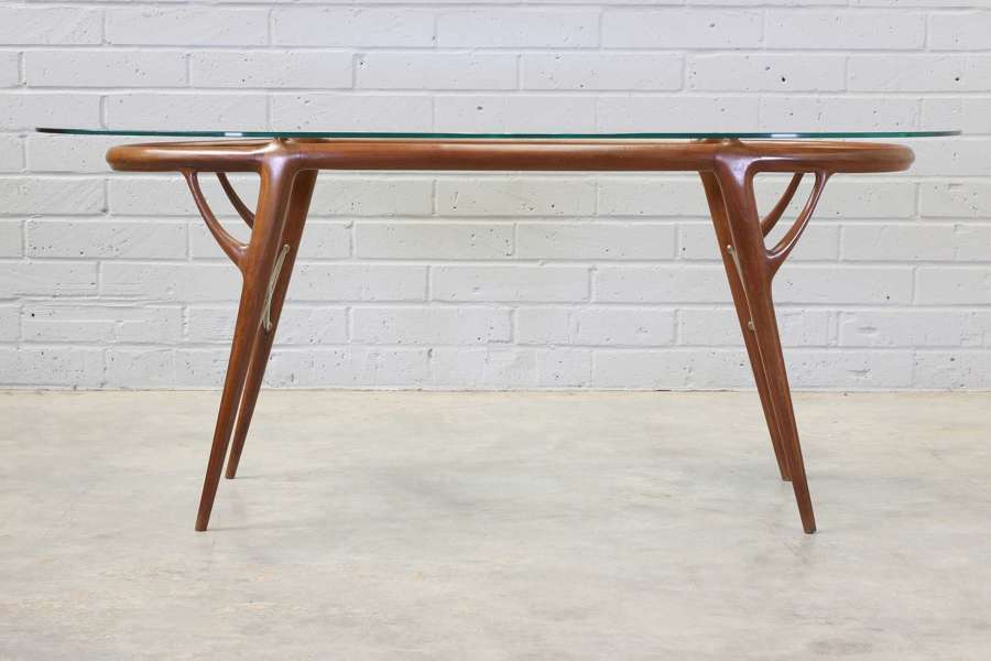 Ico and Luisa Parisi dining table
